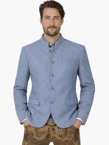 Men’s light blue Bavarian Trachten jacket with stand collar and wooden buttons, styled with lederhosen for Oktoberfest outfit.