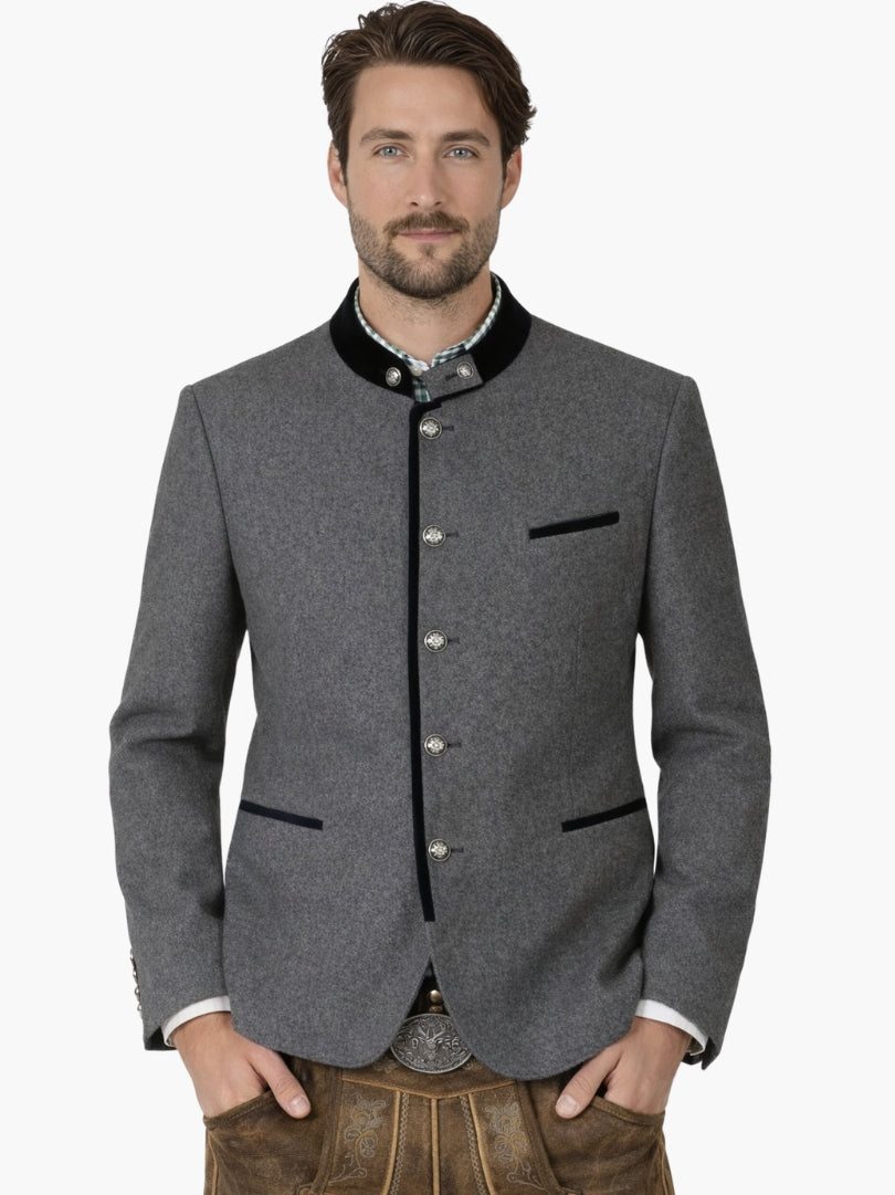 Men’s grey Trachten jacket with black collar and piping, styled with lederhosen for a classic Oktoberfest look.